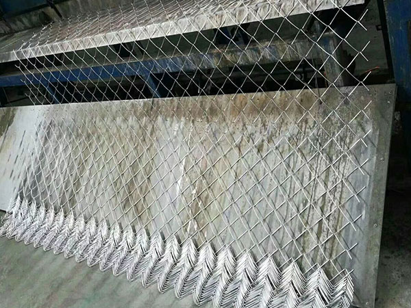 格栅网